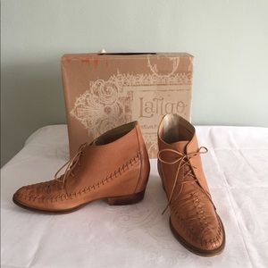 Latigo Astro leather ankle boot in cognac 8